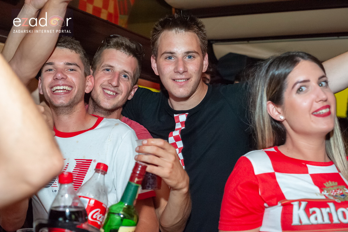 Zadar je gorio: Velika fešta nakon plasmana Vatrenih u finale Svjetskog prvenstva