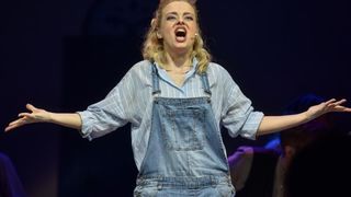 Mjuzikl Mamma Mia kazališza Komedija u dvorani Krešimir Ćosić