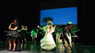 Dragon teatar- “POE – Nikad više”, foto: Iva Perinčić Dragon teatar- “POE – Nikad više”, foto: Iva Perinčić