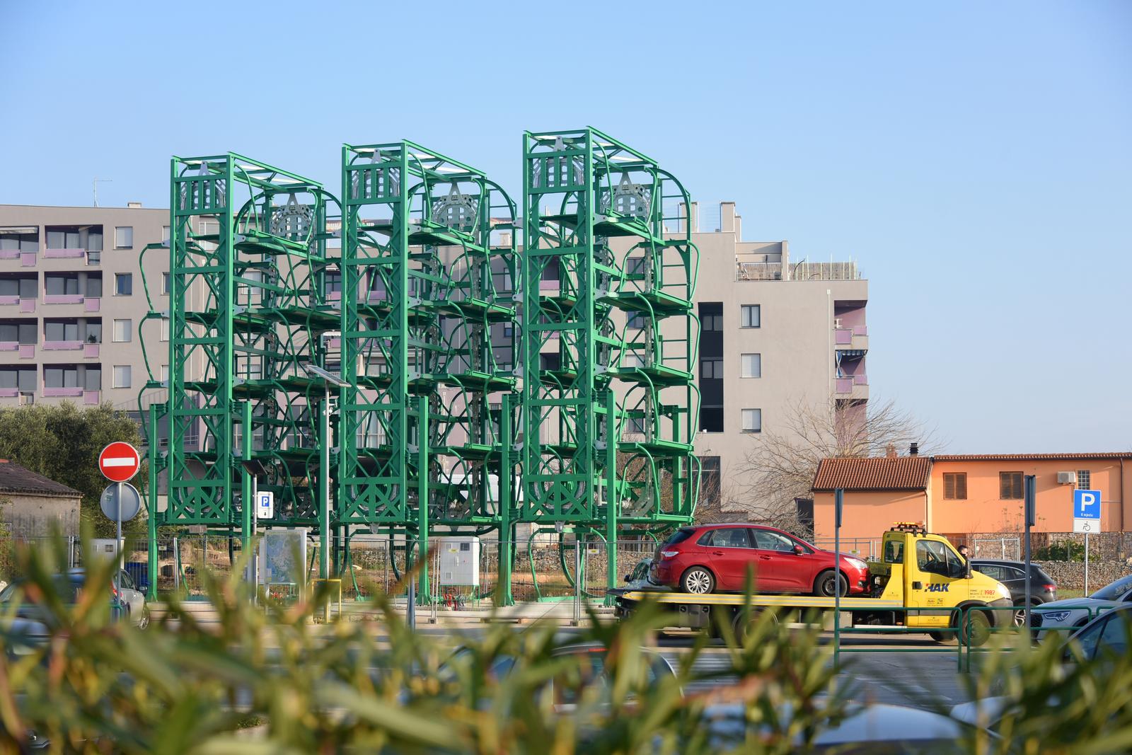 Pula uskoro dobiva tri rotirajuće garaže