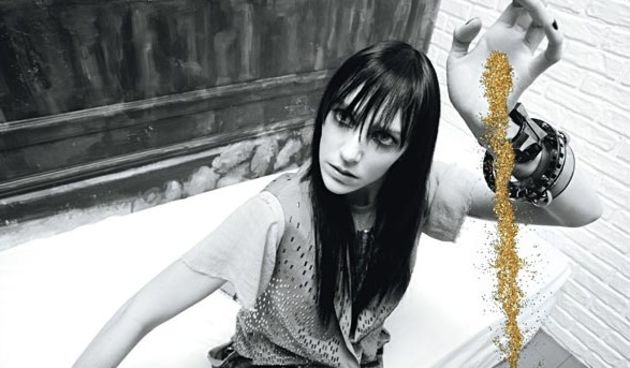 Glamurozni Stardust magazina W (Cromoda.com)