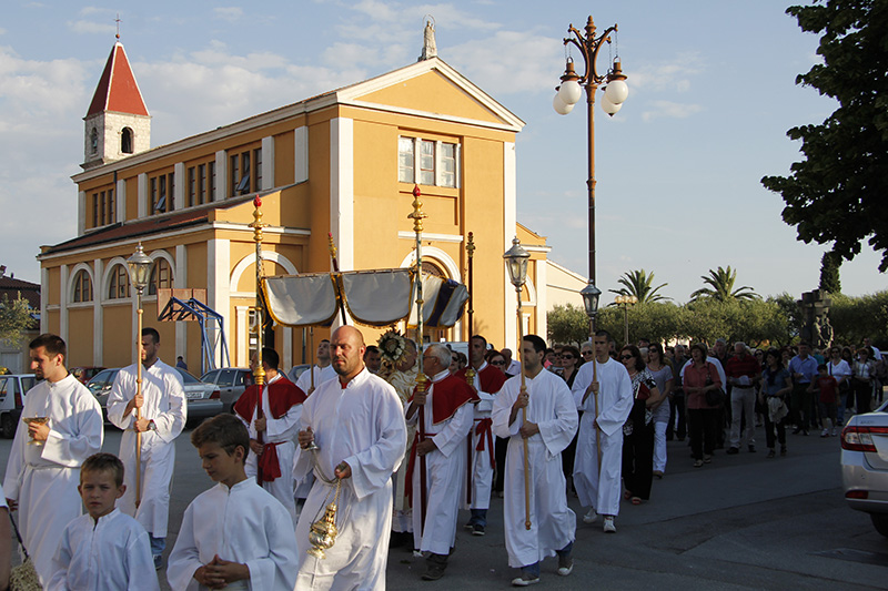 Arbanasi: Procesija povodom blagdana Tijelova 19. lipnja 2014.  foto: Bernard Kotlar