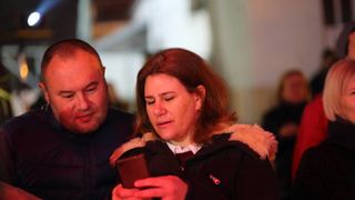 Advent na Viru: Crvena jabuka oduševila u “sniježnom” Viru Advent na Viru: Crvena jabuka oduševila u “sniježnom” Viru