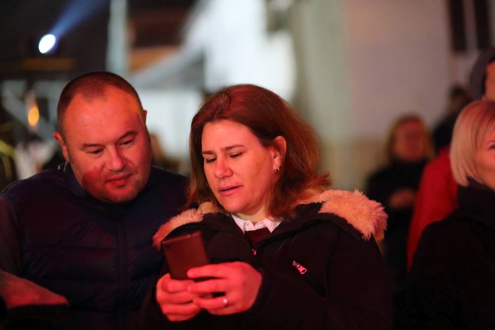 Advent na Viru: Crvena jabuka oduševila u “sniježnom” Viru Advent na Viru: Crvena jabuka oduševila u “sniježnom” Viru
