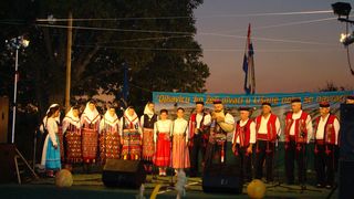 Ojkavicu tko želi pivati, u Lišane neka se navrati, foto: Mane Ledenko
