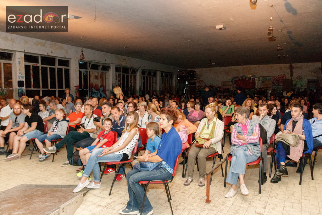KvartArt: Poslijepodnevne subotnje aktivnosti i večernji koncert Miroslava Tadića