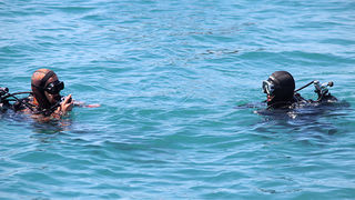 Svečanost polaganja J. Y. Costeau memorijalne ploče na Morskim orguljama
