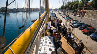 “Kraljica mora” u Zadru, 12. svibnja 2011. (foto:Saša Čuka) “Kraljica mora” u Zadru, 12. svibnja 2011. (foto:Saša Čuka)