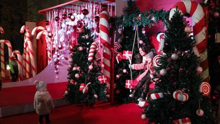 Zagrebački Advent ove godine pun je svjetla i šarenila