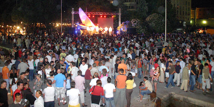 Noć punog miseca Noć punog miseca