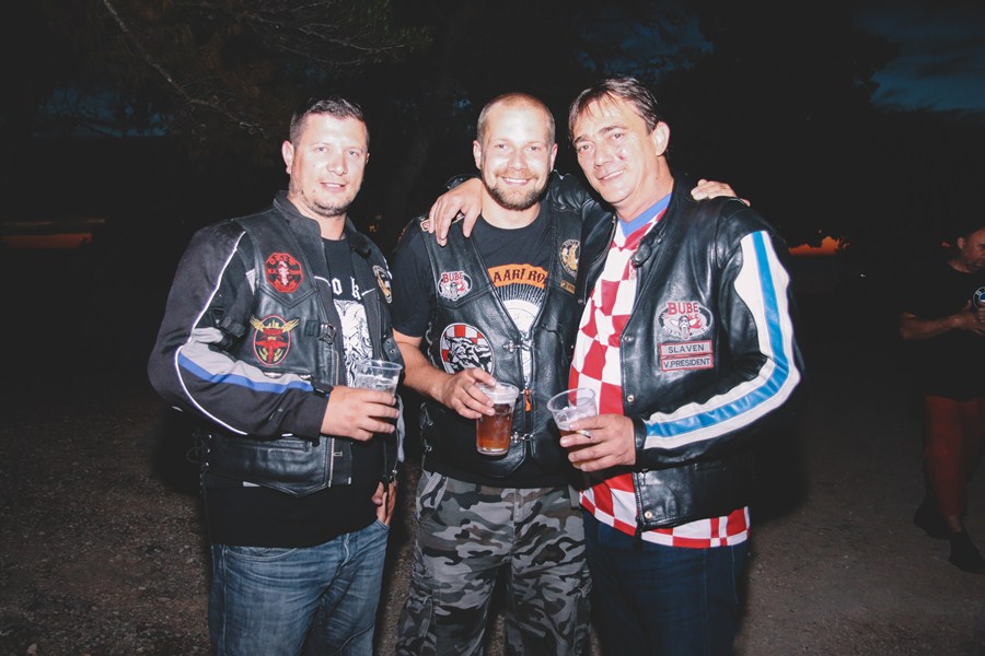 Puntamika: Let 3 i Beštije