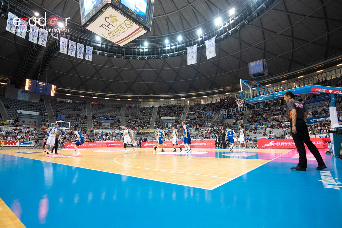 Polufinale doigravanja HT Premijer lige, 1. utakmica: KK Zadar – KK Cibona 89-78