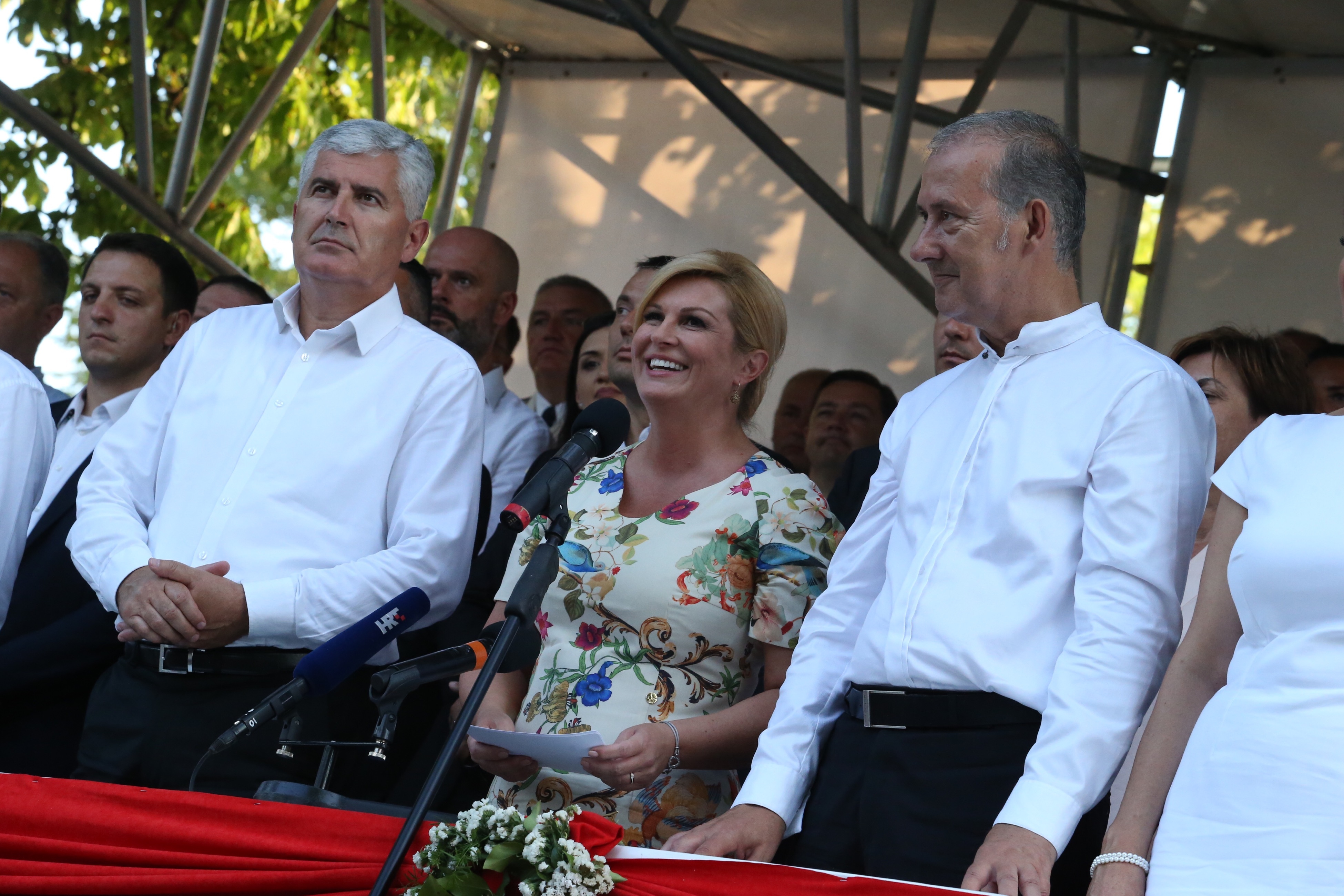 Slavodobitnik 302. Alke je Alen Poljak, od predsjednice dobio zlatni prsten s hrvatskim grbom