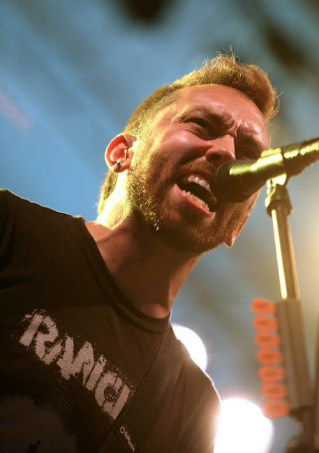 Zagreb, 220610.
Na Jarunu se od 21.-23.06. odrzava glazbeni spektakl T-Mobile INmusic festival na kojem ce nastupiti mnogobrojni izvodjaci kako iz zemlje tako i svijeta.
Danas se odrzao drugi dan.
Na slici: Rise against.
Foto: Neja Markicevic / CROPIX Zagreb, 220610.
Na Jarunu se od 21.-23.06. odrzava glazbeni spektakl T-Mobile INmusic festival na kojem ce nastupiti mnogobrojni izvodjaci kako iz zemlje tako i svijeta.
Danas se odrzao drugi dan.
Na slici: Rise against.
Foto: Neja Markicevic / CROPIX