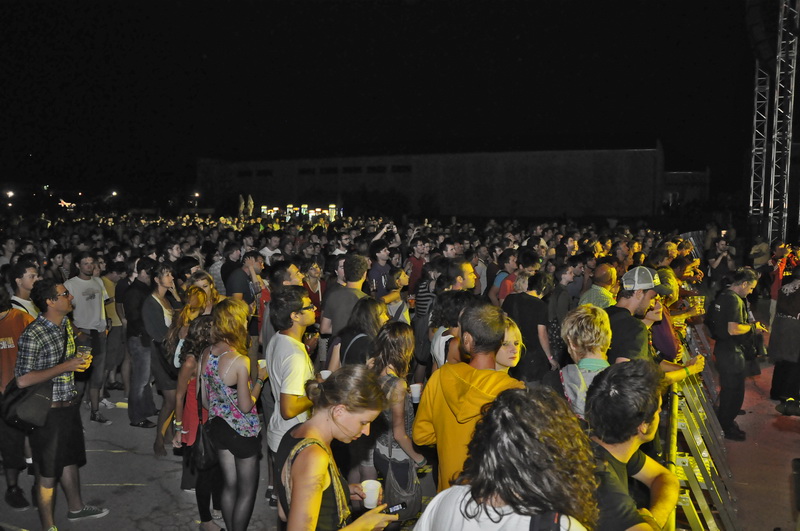 Sibenik, 090811.
Terraneo 2011, summer eko music festival. Terraneo festival se odrzava na nekoliko pozornica uz more.
Na slici: grupa Destroyer.
Foto: Marija Mihic / CROPIX Sibenik, 090811.
Terraneo 2011, summer eko music festival. Terraneo festival se odrzava na nekoliko pozornica uz more.
Na slici: grupa Destroyer.
Foto: Marija Mihic / CROPIX