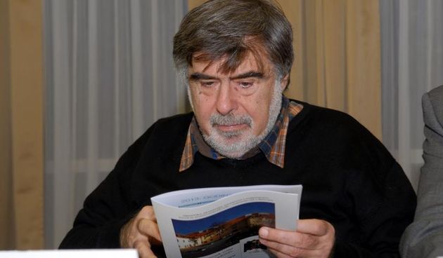 U organizaciji bjelovarskog Zavoda za znanstvenoistrazivacki rad Hrvatske akademije znanosti i umjetnosti razred medicinske znanosti, u hotelu Cenral je odrzan knjizevni susret s akademikom Goranom Tribusonom, knjizevnikom, te filmskim i televizijskim sce