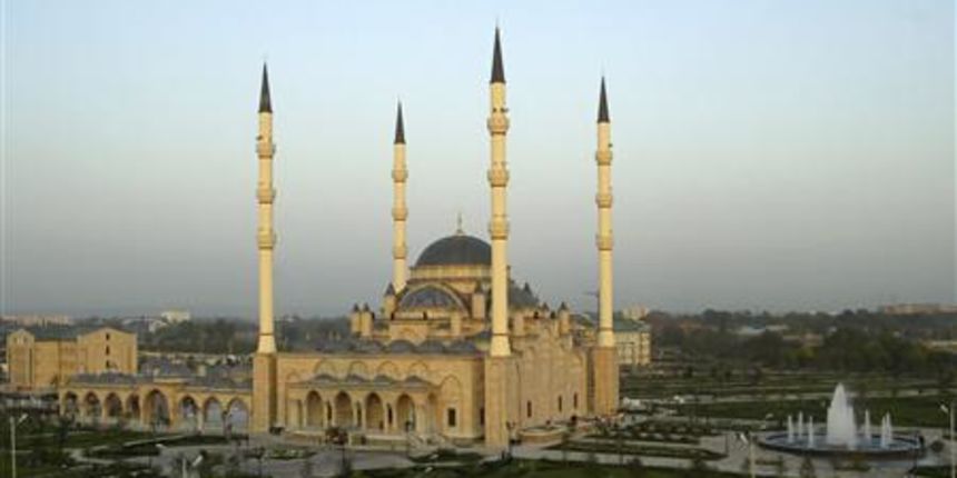 Džamija u Čečeniji (Foto: Reuters) Džamija u Čečeniji (Foto: Reuters)