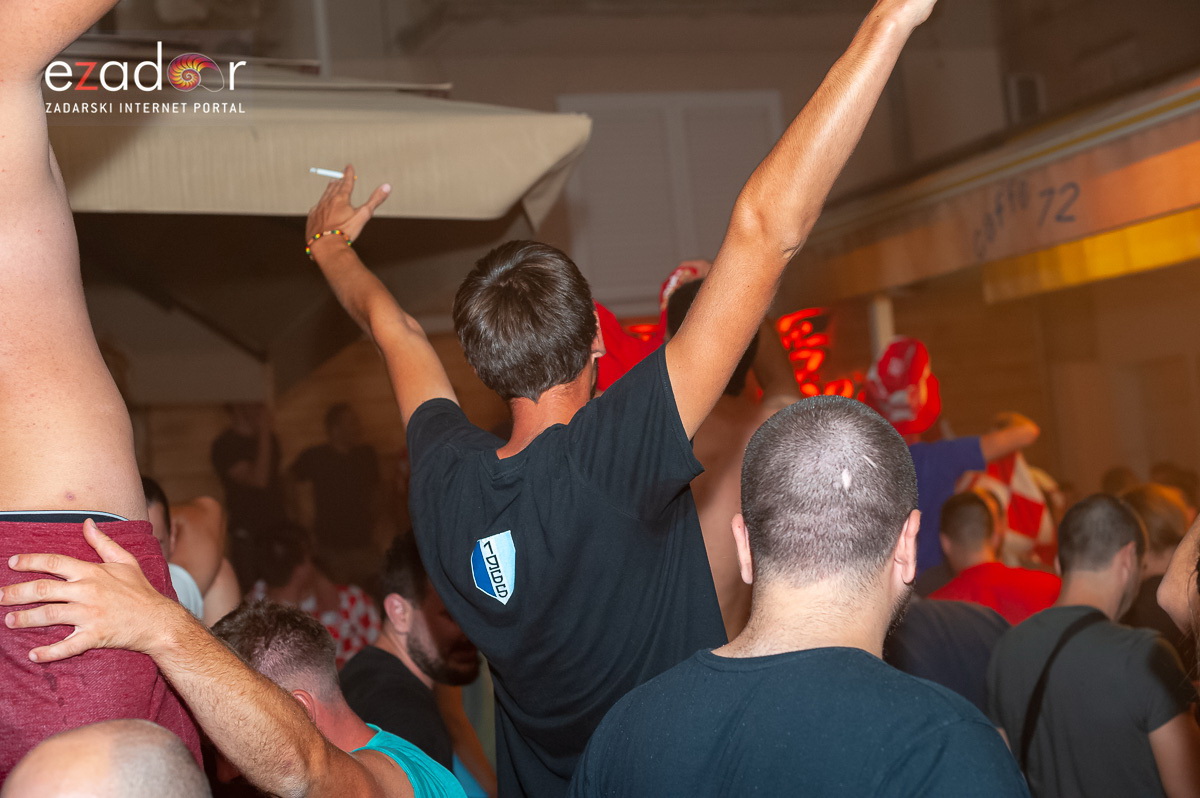 Zadar je gorio: Velika fešta nakon plasmana Vatrenih u finale Svjetskog prvenstva