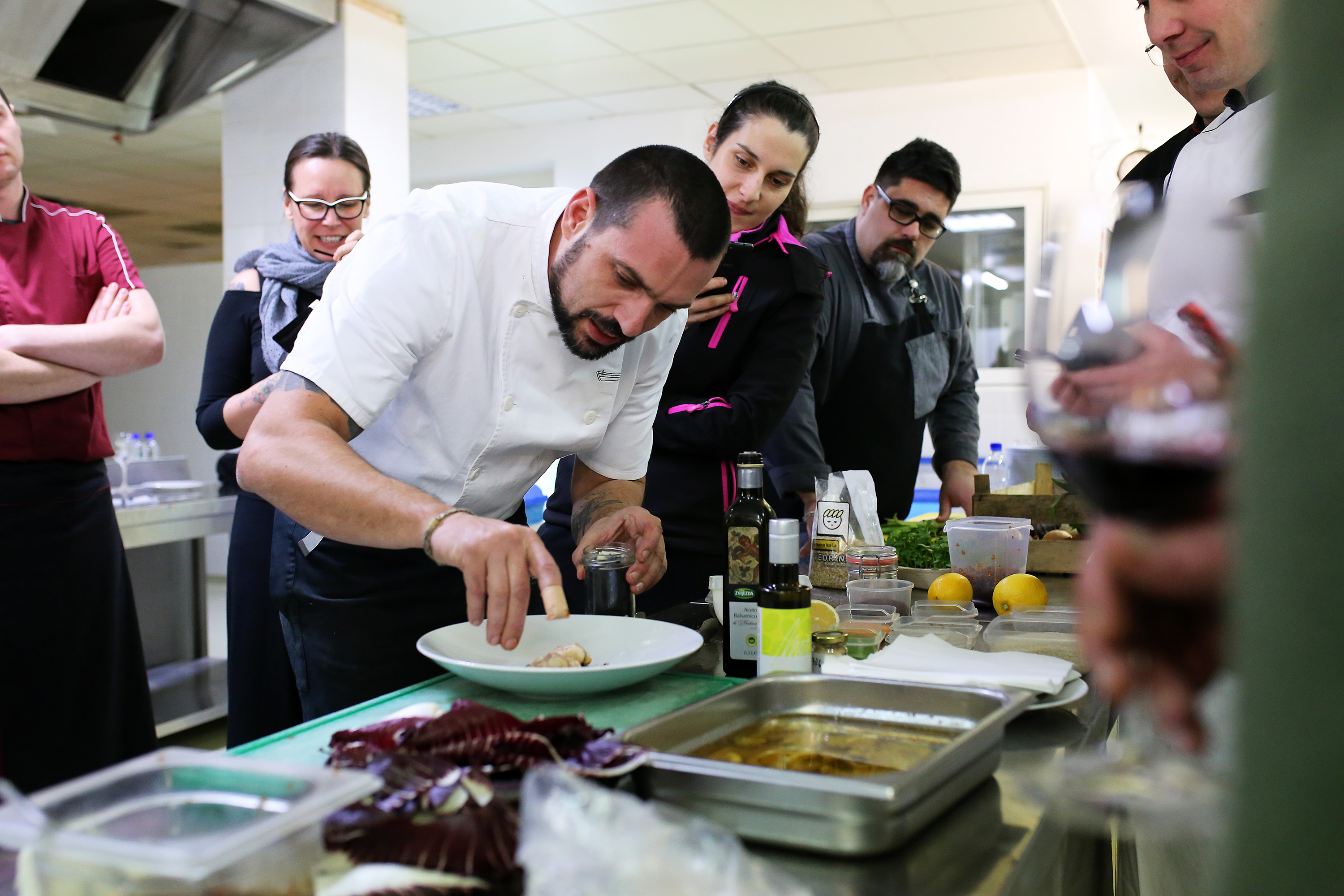 Kuharska radionica Davida Skoke u Falkensteiner Hotelu Adriana Kuharska radionica Davida Skoke u Falkensteiner Hotelu Adriana