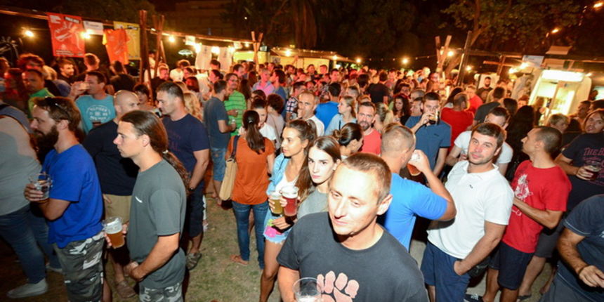 Craft Bbeer Festival i Sajam inovacija u sklopu Taste & Travel festivala 2016. Craft Bbeer Festival i Sajam inovacija u sklopu Taste & Travel festivala 2016.