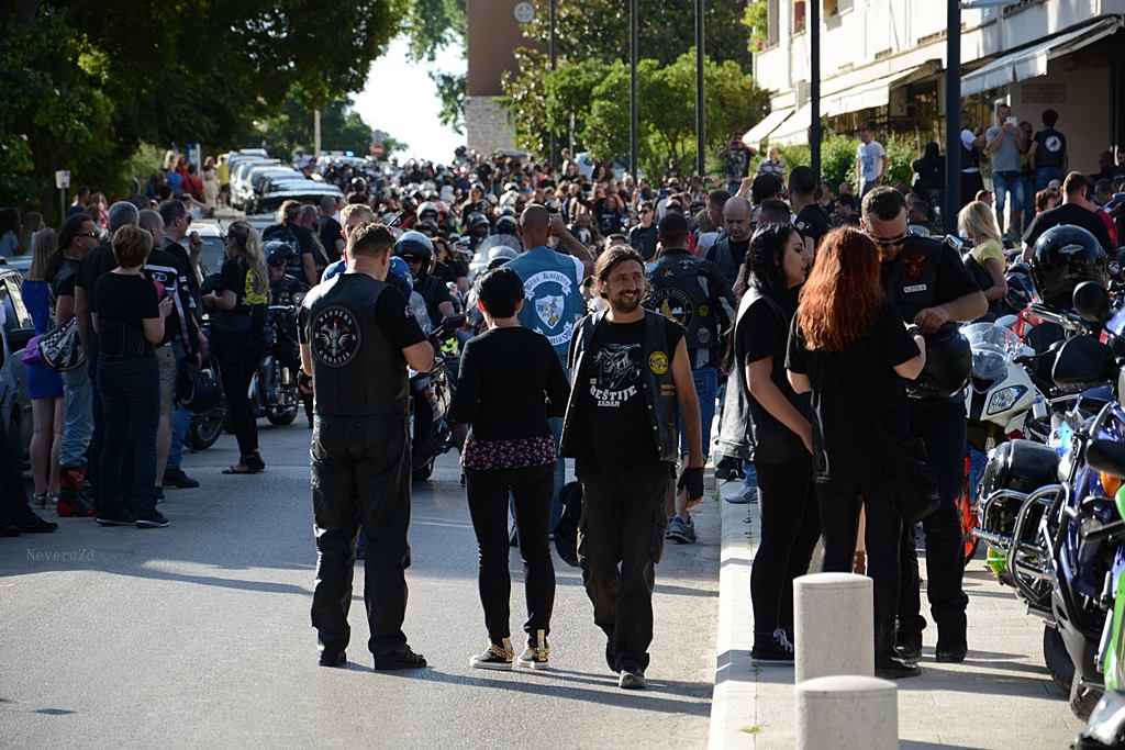 Defile bajkera ulicama Zadra u povodu 10. rođendana Moto kluba Beštije. Foto: Jadra NeveraZD Defile bajkera ulicama Zadra u povodu 10. rođendana Moto kluba Beštije. Foto: Jadra NeveraZD