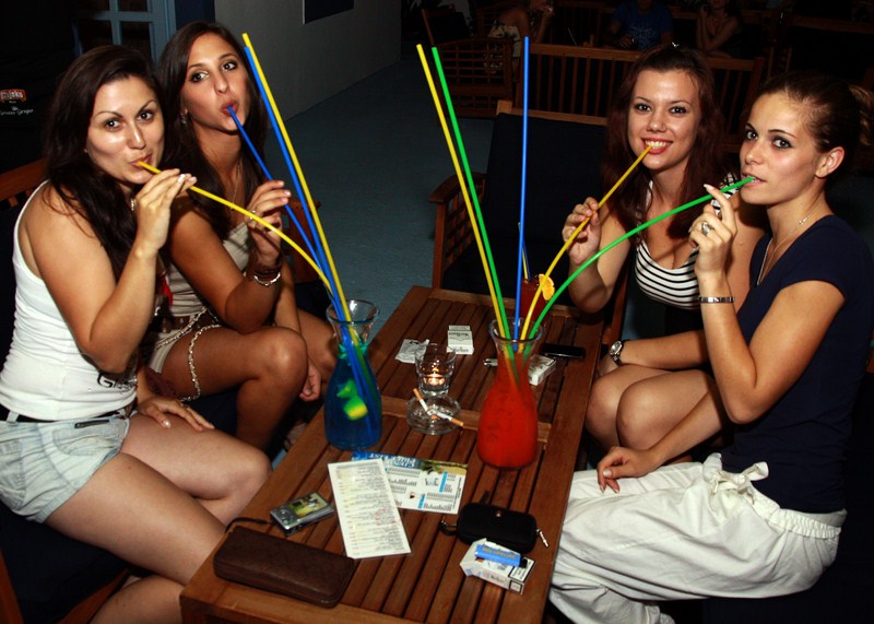 Vir: Otvorenje Coctail bara Noštromo, Foto: Lucija Juravić Vir: Otvorenje Coctail bara Noštromo, Foto: Lucija Juravić