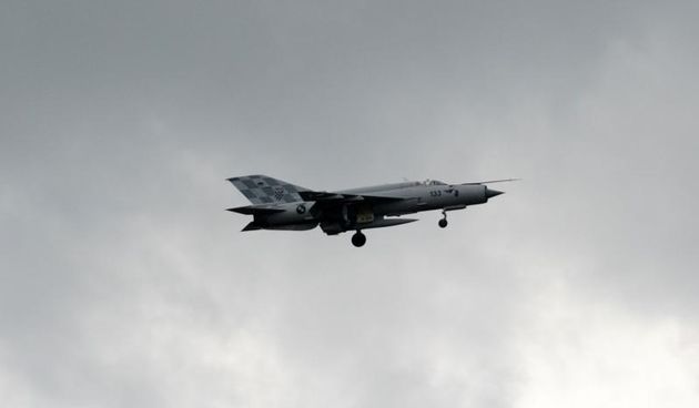 Nastavljen ocevid jucerasnjeg pada MIG-a 21 u Donjoj Lomnici. Iznad mjesta jucerasnje nesrece preletio novi servisirani MIG 21. Photo: Daniel Kasap/PIXSELL