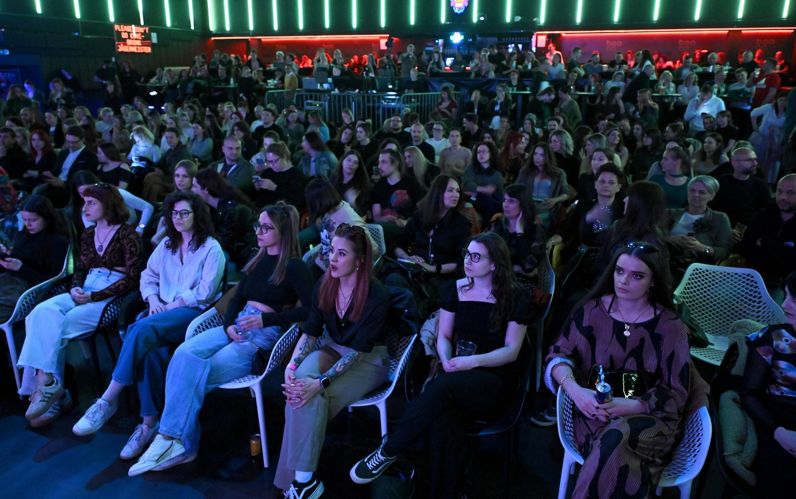 Boogaloo klub: Pole Dance Showcase