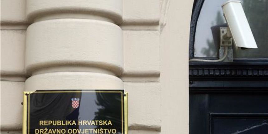 Image 378747 (auto) Image 378747 (auto)