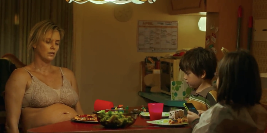 Tully, Charlize Theron Tully, Charlize Theron