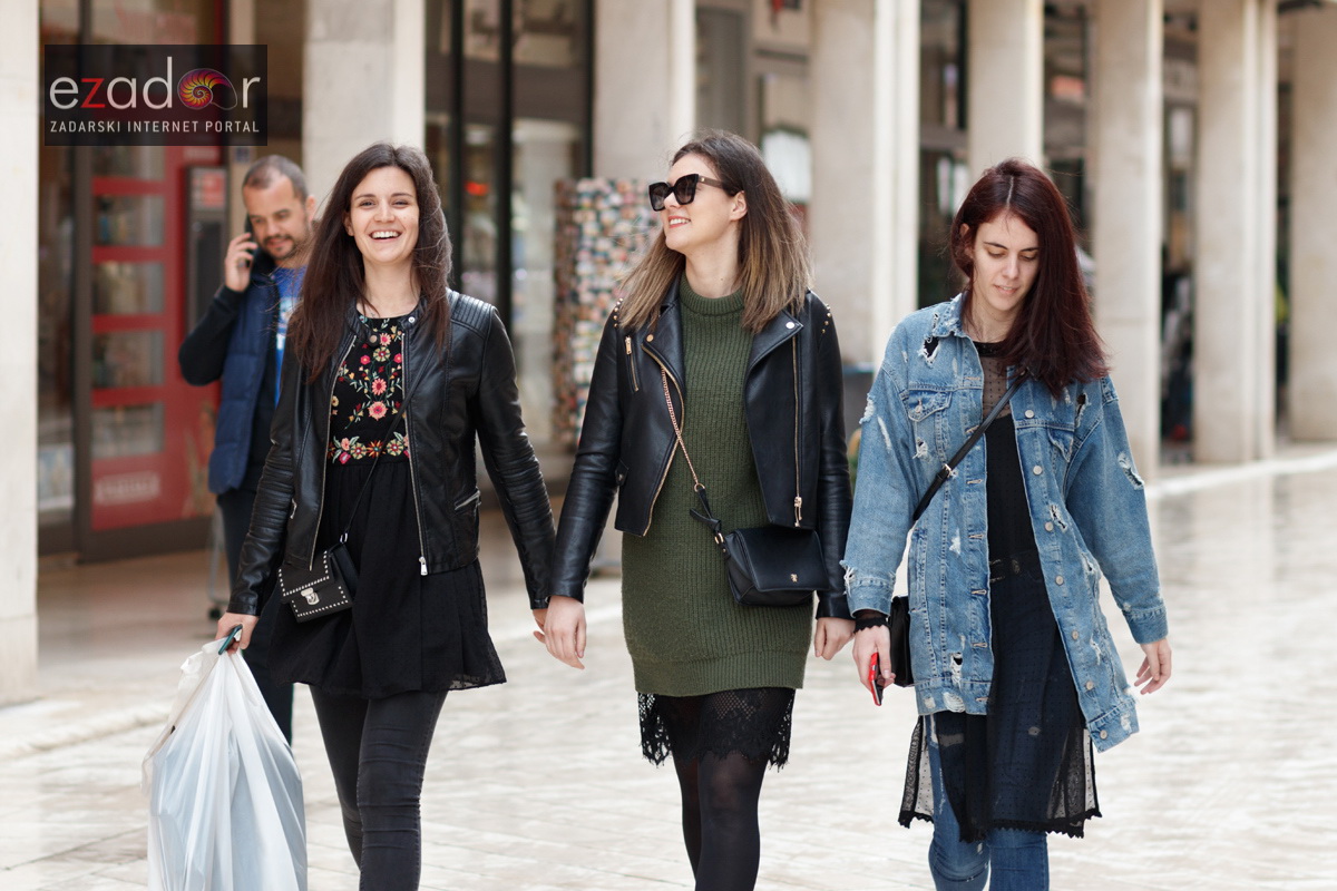 Đir po gradu, subotnja špica 31. ožujka 2018. Đir po gradu, subotnja špica 31. ožujka 2018.