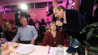 Zadar, 280213.
Poznati restoran Niko na zadarskoj Puntamici je veceras uz bogatu veceru i pjesmu brojnih izvodjaca sa svojim prijateljima i cestim gostima proslavio 50 godina od otvorenja. Na veceri su se pojavili brojni kumovi restorana kroz godine poput