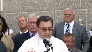 Don Ikic, Blagoslov novog pogona Paske sirane