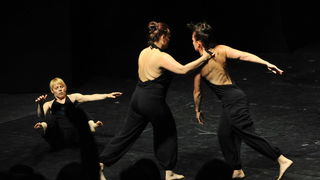 Zadar, 180513.
Veceras je u kazalistu lutaka odrzan Zadarski plesni festival In memoriam Nives Simatovic-Predovan na kojem se predstavilo 19 plesnih ansambla iz 12 gradova.
Na fotografiji: nastup na plesnom festivalu.
Foto: Luka Gerlanc / CROPIX Zadar, 180513.
Veceras je u kazalistu lutaka odrzan Zadarski plesni festival In memoriam Nives Simatovic-Predovan na kojem se predstavilo 19 plesnih ansambla iz 12 gradova.
Na fotografiji: nastup na plesnom festivalu.
Foto: Luka Gerlanc / CROPIX