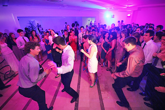 Maturalna večer gimnazije Franjo Petrić (foto:Saša Čuka) Maturalna večer gimnazije Franjo Petrić (foto:Saša Čuka)