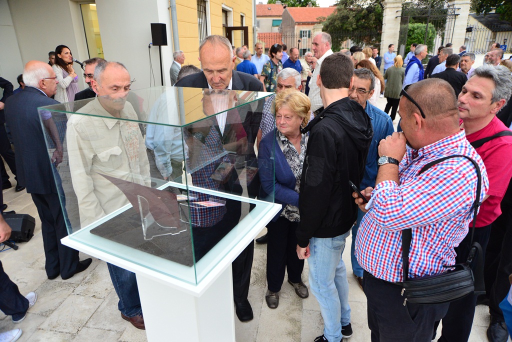 MAS: Predstavljanje memorabilije Krešimira Ćosića MAS: Predstavljanje memorabilije Krešimira Ćosića