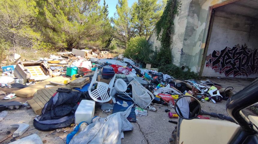 Zapuštene Šepurine – je li ovo naša prava “slika i prilika”? Zapuštene Šepurine – je li ovo naša prava “slika i prilika”?