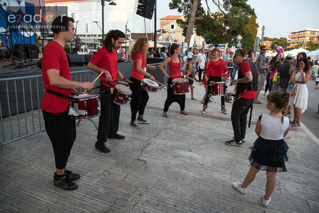 Otvoren 12. biogradski Gastro stol Otvoren 12. biogradski Gastro stol