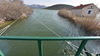 Nezapamćeno visoka razina vodostaja Vranskog jezera Nezapamćeno visoka razina vodostaja Vranskog jezera