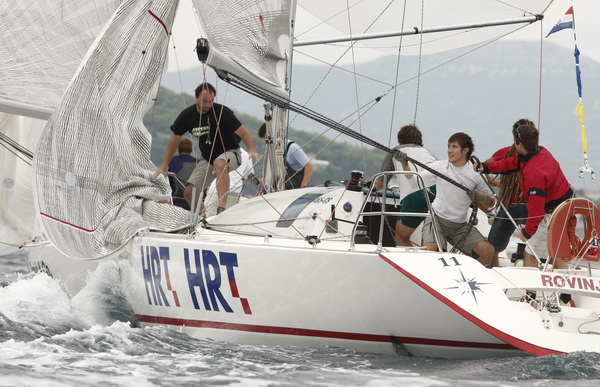 Split, 150909.
Danas je poceo ACI Match Race Cup koji se odrzava u Splitu od 15. – 19. 09 2009.
Na fotografiji: sluzbeni trening posada.
Foto: Duje Klaric / CROPIX