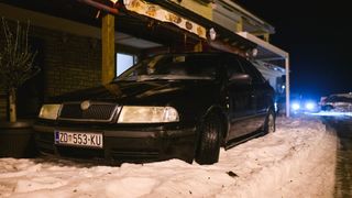 U Pakoštanima padala tuča više od 30 minuta i zabijelila cijelo mjesto U Pakoštanima padala tuča više od 30 minuta i zabijelila cijelo mjesto