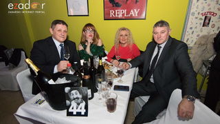 Ludnica u Saturnusu: Najbolji doček u svemiru i šire Ludnica u Saturnusu: Najbolji doček u svemiru i šire