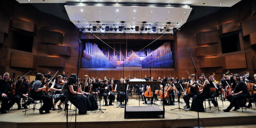 Zagreb, 070411.KD Vatroslav Lisinski.Otvorenje ovogodisnjeg Muzickog biennalea Zagreb, nastupom zbora i orkestra Muzicke akademije Sveucilista u Zagrebu.Foto: Boris Kovacev / CROPIX Zagreb, 070411.KD Vatroslav Lisinski.Otvorenje ovogodisnjeg Muzickog biennalea Zagreb, nastupom zbora i orkestra Muzicke akademije Sveucilista u Zagrebu.Foto: Boris Kovacev / CROPIX