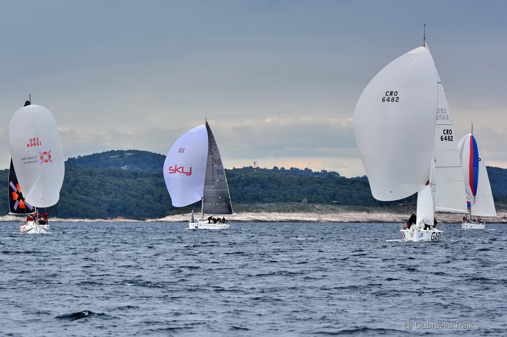 U hvarskom akvatoriju održana XXI. Uskršnja regata U hvarskom akvatoriju održana XXI. Uskršnja regata