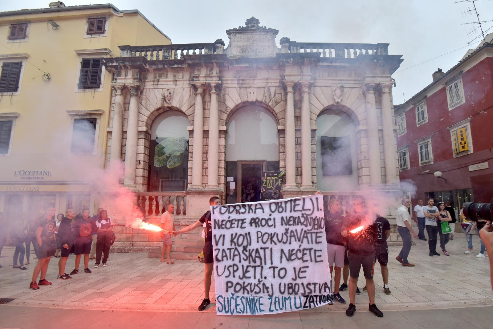 Navijači pokušali organizirati prosvjed protiv nasilja nad ženama
