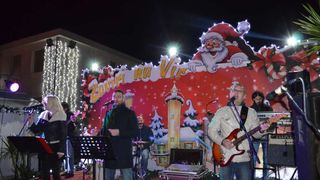 Vir: Druženje virske djece sa Svetim Nikolom Vir: Druženje virske djece sa Svetim Nikolom