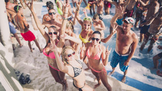 party, zrce, aquarius klub