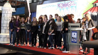 Zadar, 060510. U klubu Arsenal obiljezena je 10.godisnjica rada obrazovnog portala srednjih skola Zadarske zupanije “RivaOn”. Na fotografiji : predstavljane ucenika koji su sudjelovali u 4.natjecaju za najbolju fotografiju. Foto: Vladimir Ivanov / CROPIX