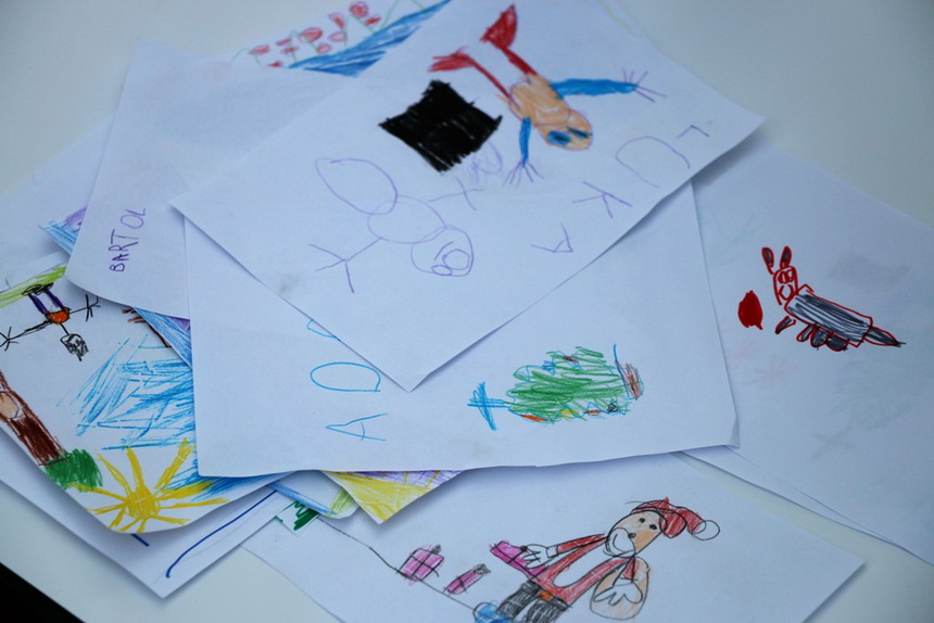 Sveti Nikola darivao mališane na Viru, Krampus bez posla Sveti Nikola darivao mališane na Viru, Krampus bez posla