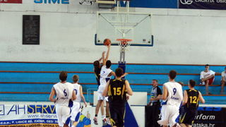 6. Memorijal Tomislav Knezevic: KK Zadar – KK Zagreb 120-57, Foto: Mladen Malik